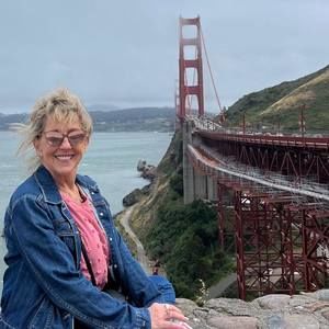 Meet your Posher, Deborah